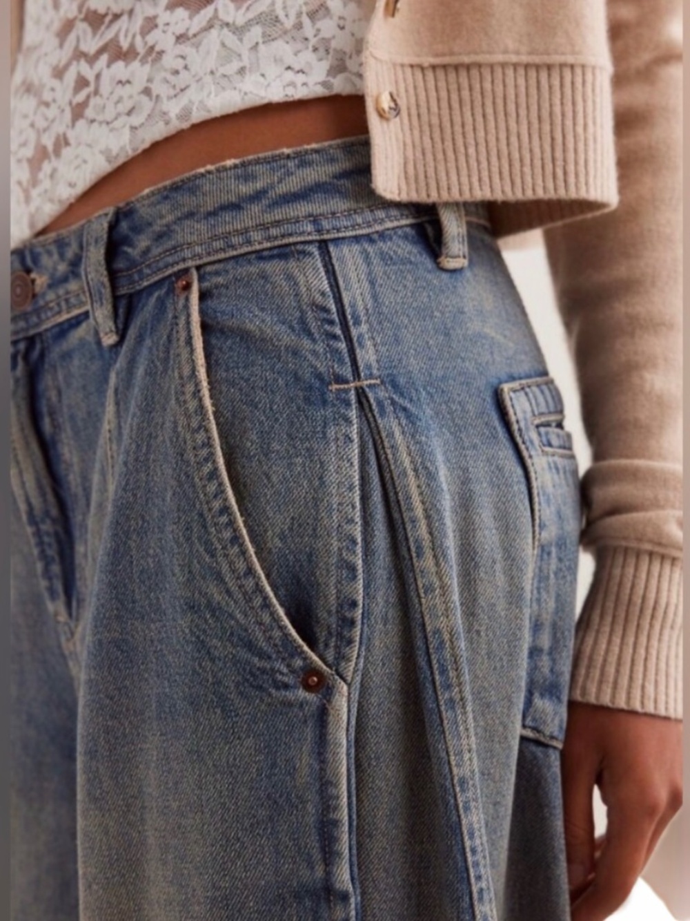 NWT Free People Block Party Boyfriend Jeans, Size 30/US Size 10 - Picture 4 of 6